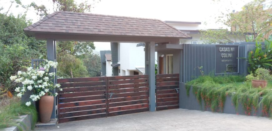 3 BHK Luxury Villa For Sale At NACHINOLA Goa