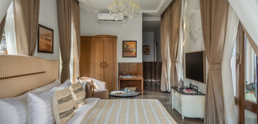 5 BHK Luxury Villa For Sale At VAGATOR Goa
