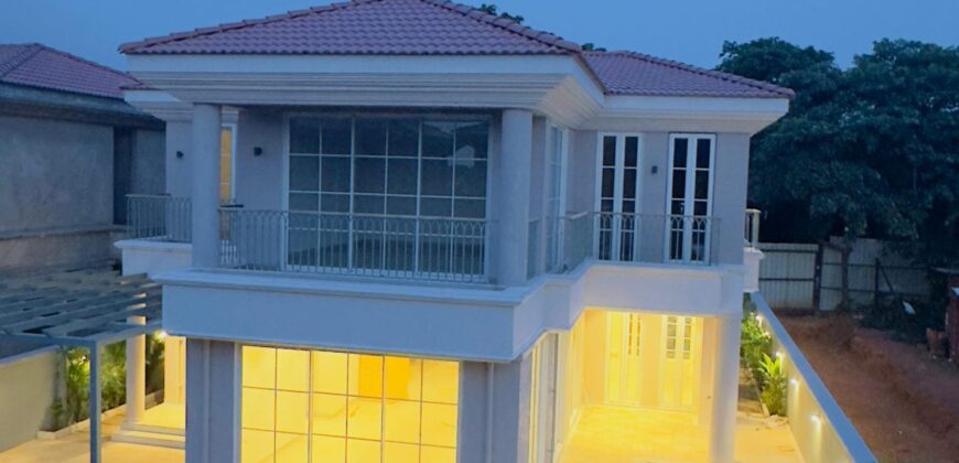 4 BHK Luxury Villa For Sale At SALVADOR DO MUNDO Goa