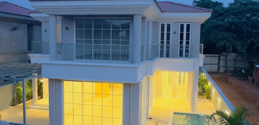 4 BHK Luxury Villa For Sale At SALVADOR DO MUNDO Goa