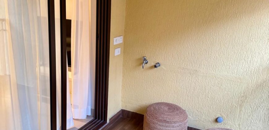 2 BHK Luxury Fully Furnished Apartment For Sale At DONAPAULA Goa