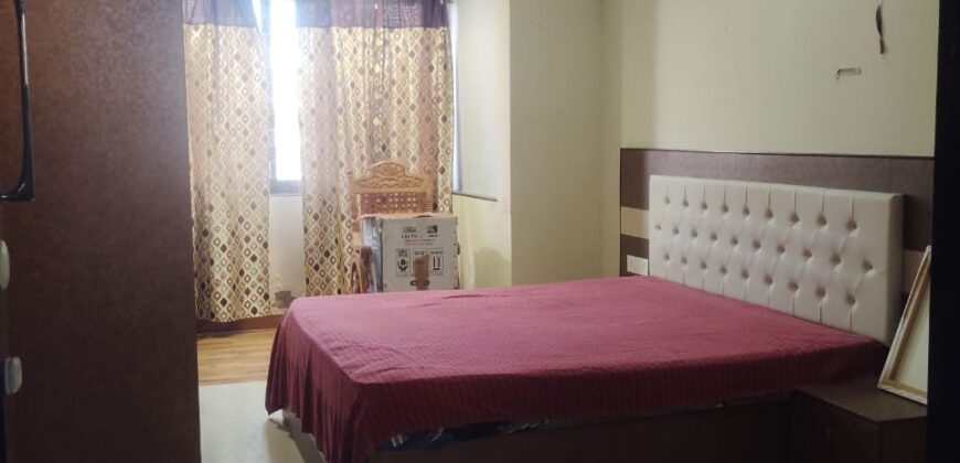 3.5 BHK Sea View Apartment for Rent at DONAPAULA Goa