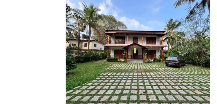 12 BHK Luxury Villa for Sale at SIOLIM Goa